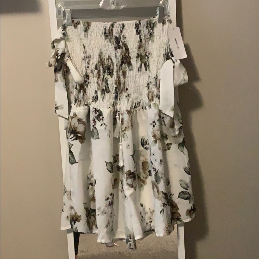 White floral romper, never worn with tags
